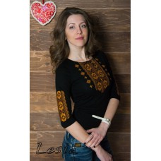 Embroidered t-shirt with 3/4 sleeves "Gutsul Ornament" orange on black